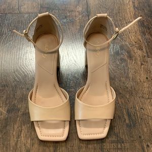 Aldo Safdie Nude Heels